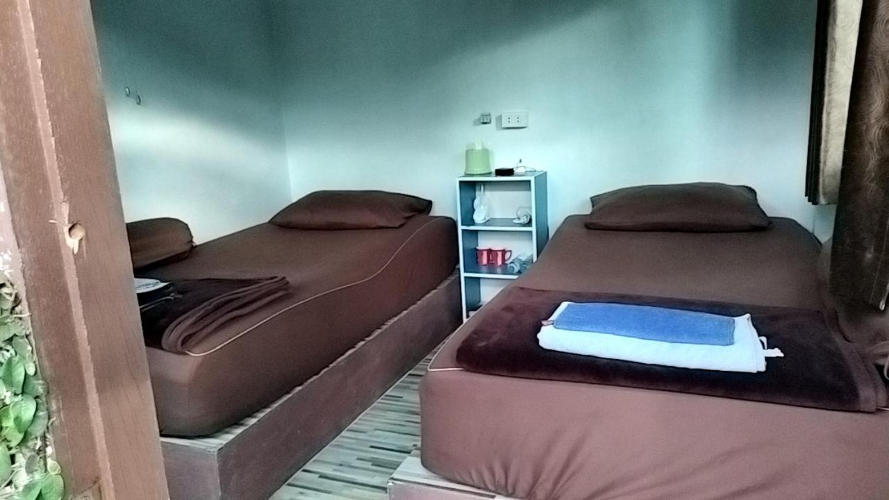 Canaan Guesthouse Канчанабури Екстериор снимка