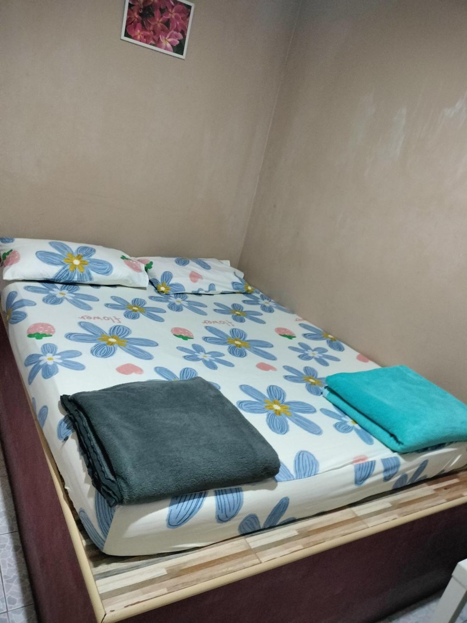 Canaan Guesthouse Канчанабури Екстериор снимка